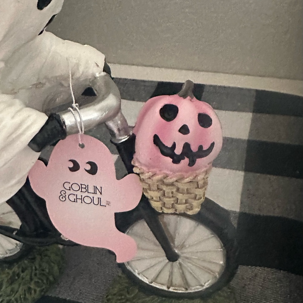 NWT Goblin & Ghoul Ghost On Bike with Pink Jack-O-Lantern Halloween - Picture 6 of 8